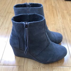 Toms Desert Wedge High Bootie